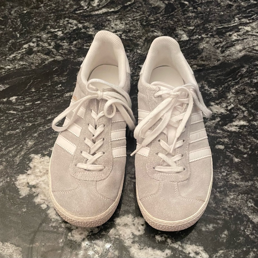 adidas Women's Light Gray Suede Classic Sneakers